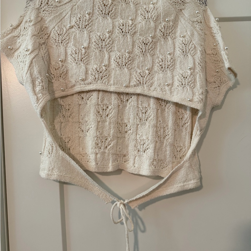 Zara Ivory Knit with Pearl Accents - Picture 3 of 3